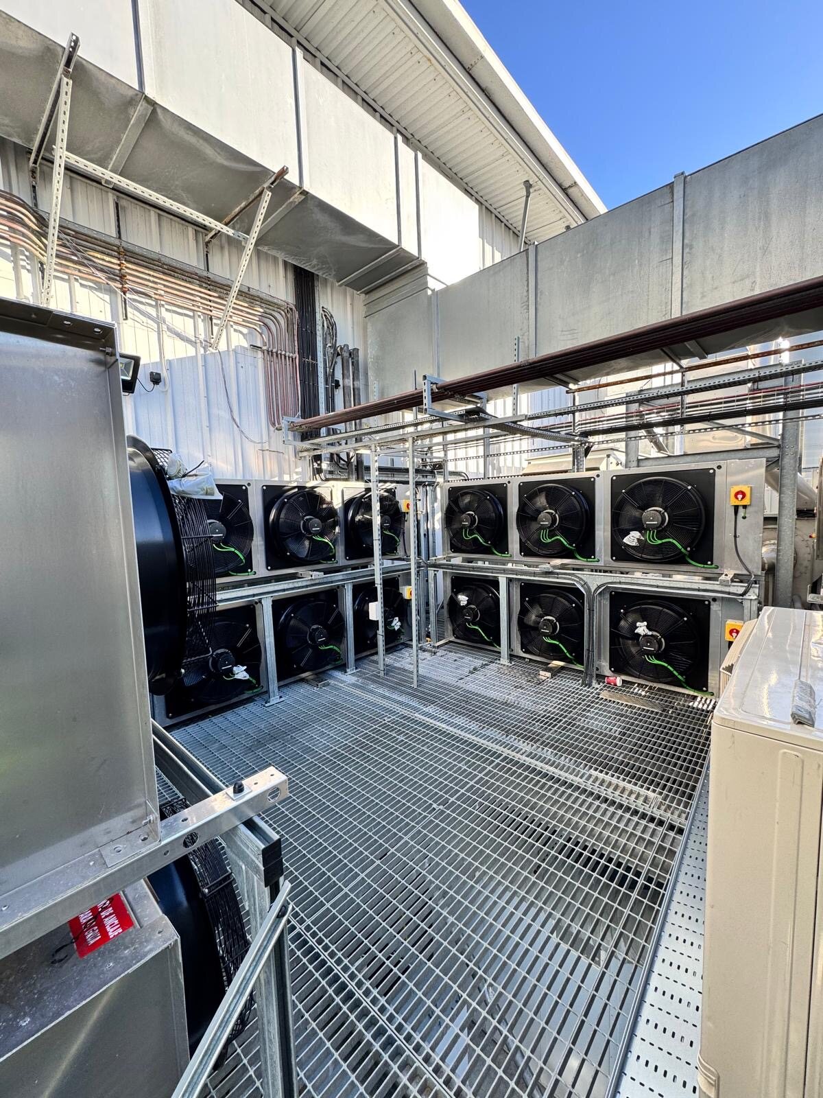 STULZ condenser banks installed for a seven-unit close-control cooling replacement